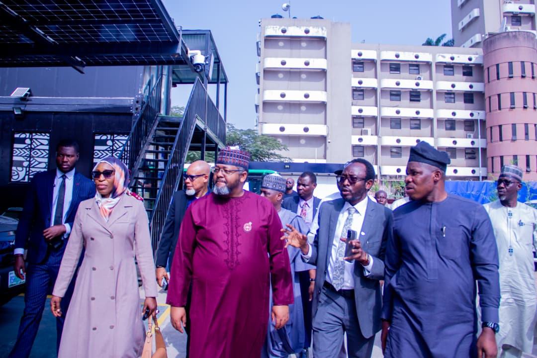 Pi-CNG Executive Chairman on field inspection